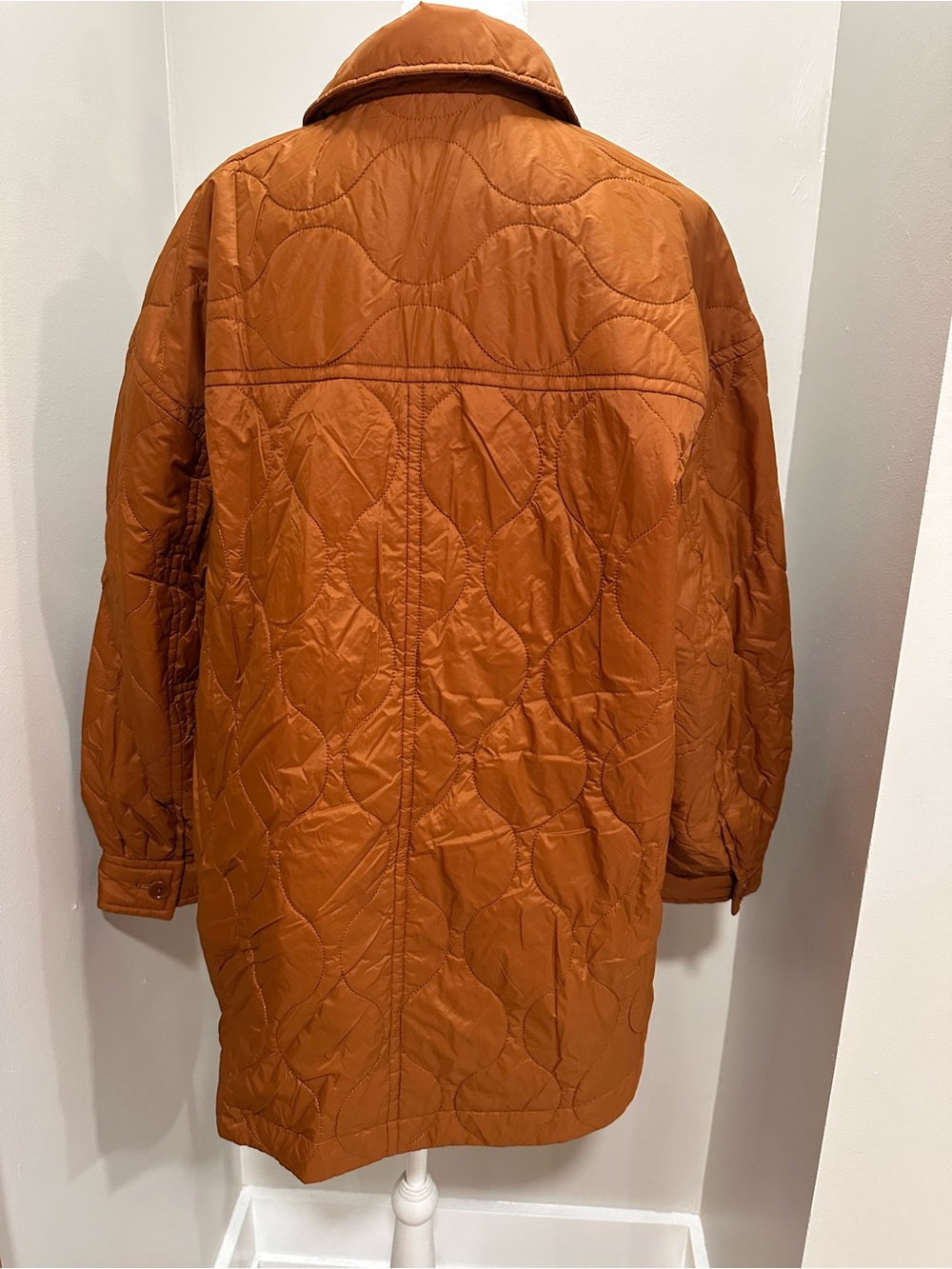 Madewell Quilted Puffer Jacket in Rust. Size XL. - Picture 8 of 14